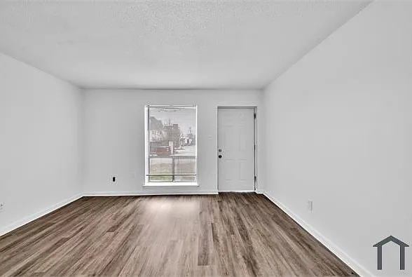 2 bed, $850 — Photo 4