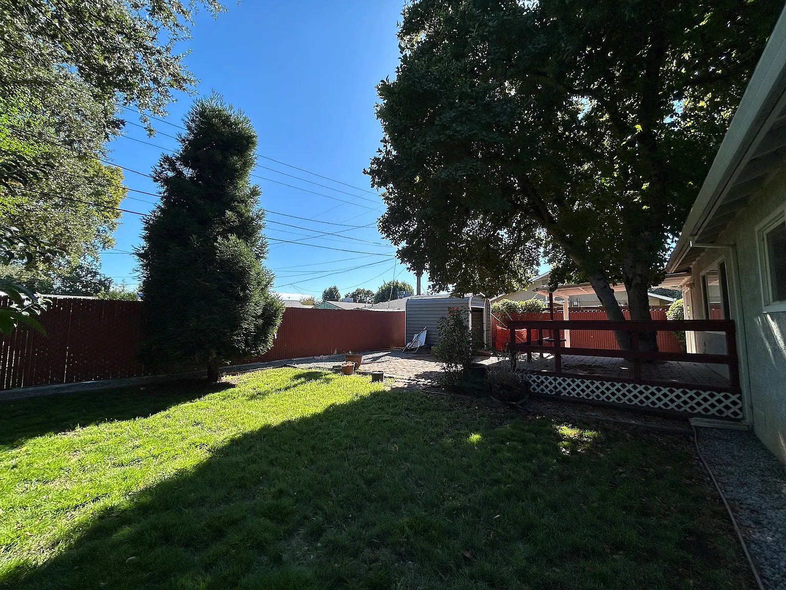 3 bed, 1131 sqft, $2,000 — Photo 2