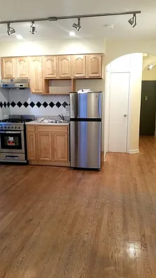 Rented by Waverly Realty Associates | media 58