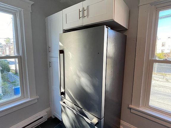 2nd image of 57 Carter St Floor 1