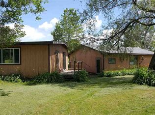 N21910 Towns Rd, Niagara, WI 54151
