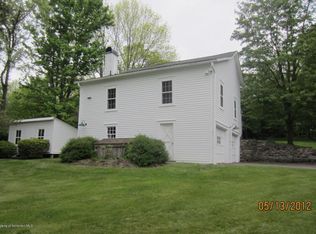 860 Lily Lake Rd, Dalton, PA 18414