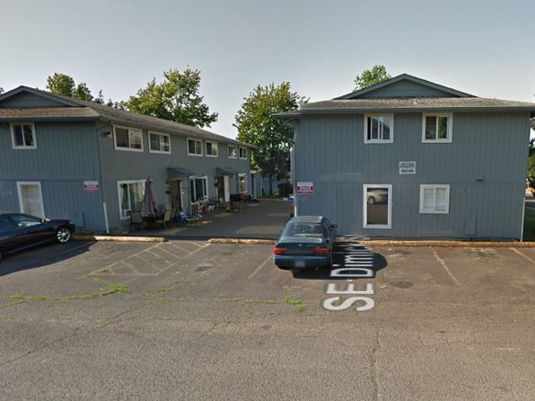316 SE Davis St APT 4