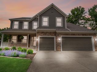 230 Blue Jacket Cir, Pickerington, OH 43147