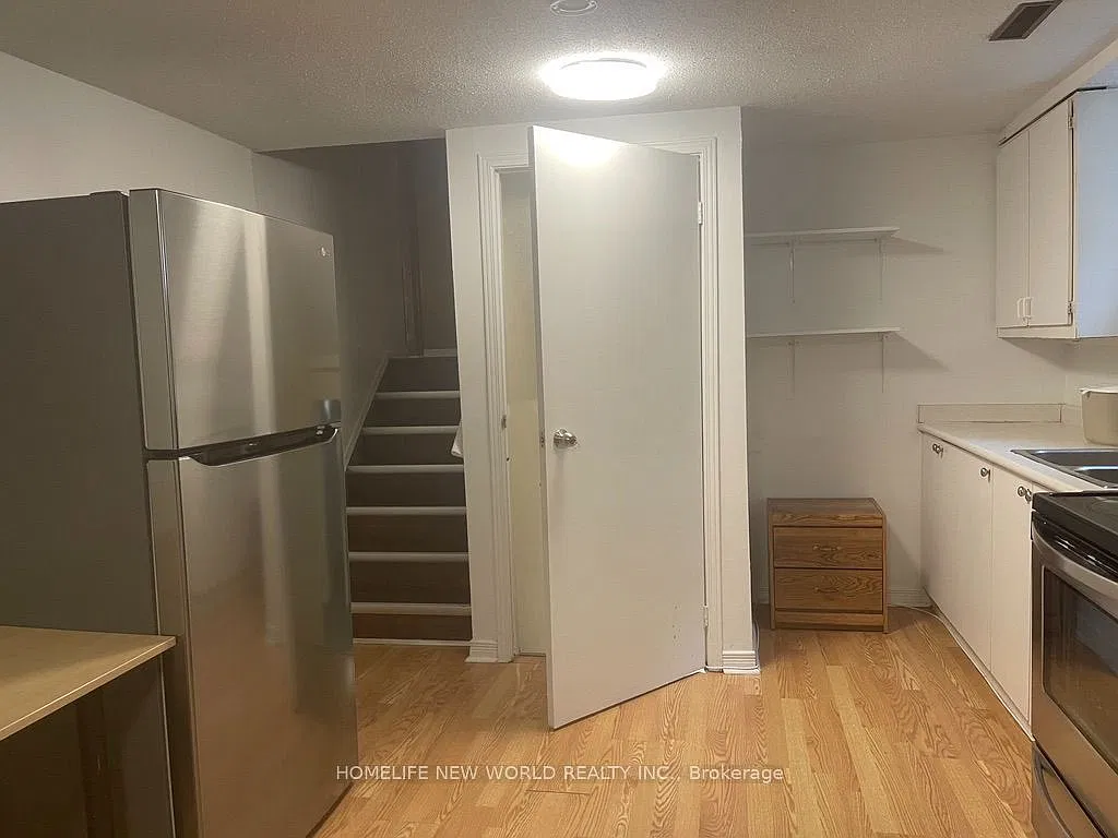 2 bed, $1,800 — Photo 3