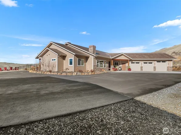 25 Sageland Road, East Wenatchee, WA 98802