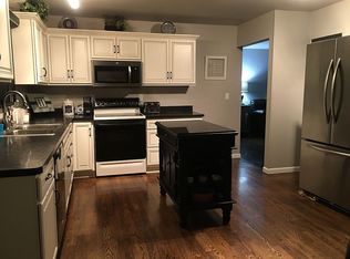 11111 Kentfield Dr, Sterling Heights, MI 48312