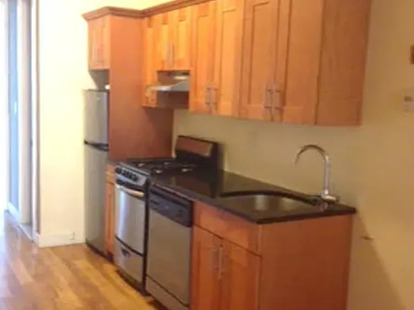 325 Melrose Street image 1 of 11