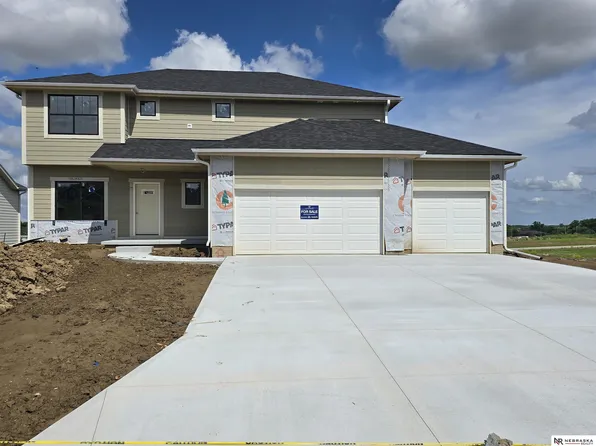 11003 N 159th Ave, Bennington, NE 68007