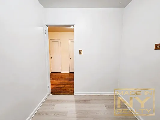 Rented by Made In NY Realty | media 10
