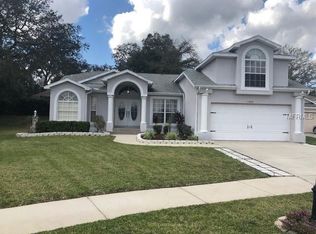1426 Crazy Horse Dr, Lutz, FL 33559