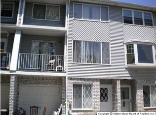 78 Vogel Loop, Staten Island, NY 10314