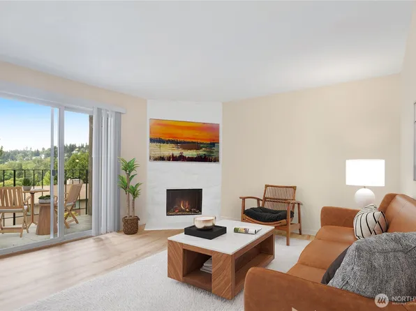 11643 100th Avenue NE #B-3, Kirkland, WA 98034