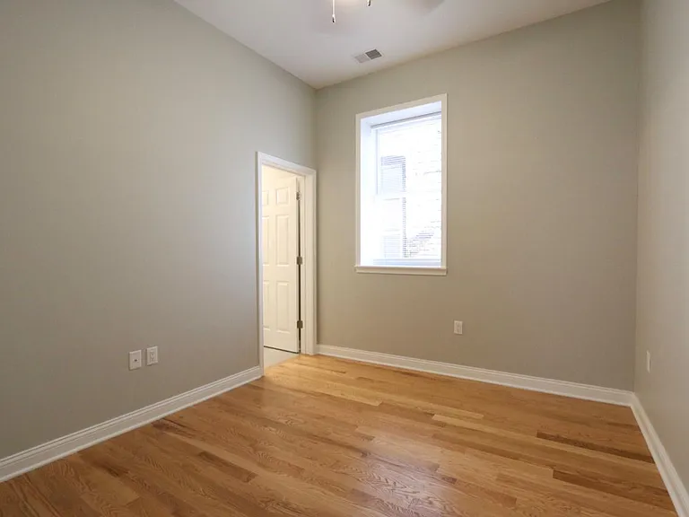 1921 S Peoria St #2 — Photo 10