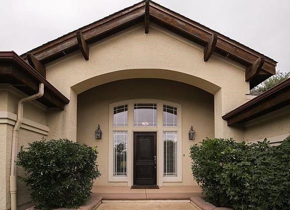 Welcome home to 123 Hurst Creek Rd.!