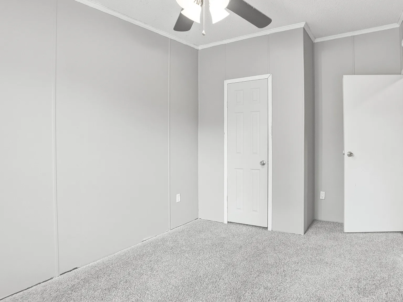3 bed, 1512 sqft, $1,950 — Photo 1
