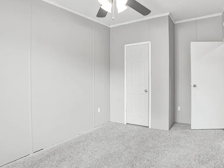 408 Ocean Spray Dr — Photo 1