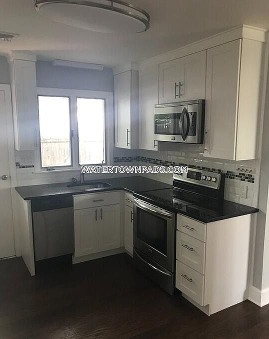 2nd image of 5 Middle St #1