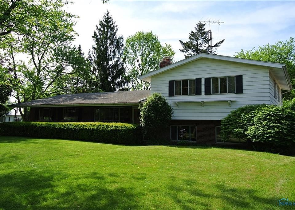 1st image of 137 Carolin Ct