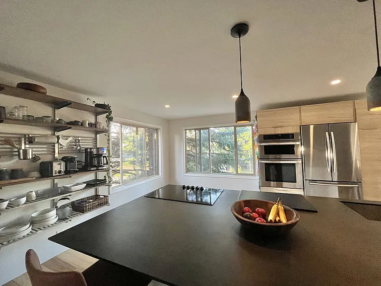 1115 S Cedarview Dr — Photo 3