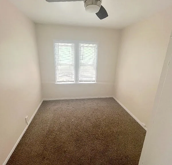 270 Cliff Dr #9 — Photo 15