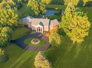 7 Woodland Rd, Newtown, PA 18940