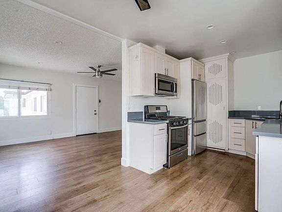 3rd image of 10235 Woodworth Ave APT 4
