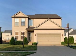 1009 Caxton Ln, Brunswick, OH 44212