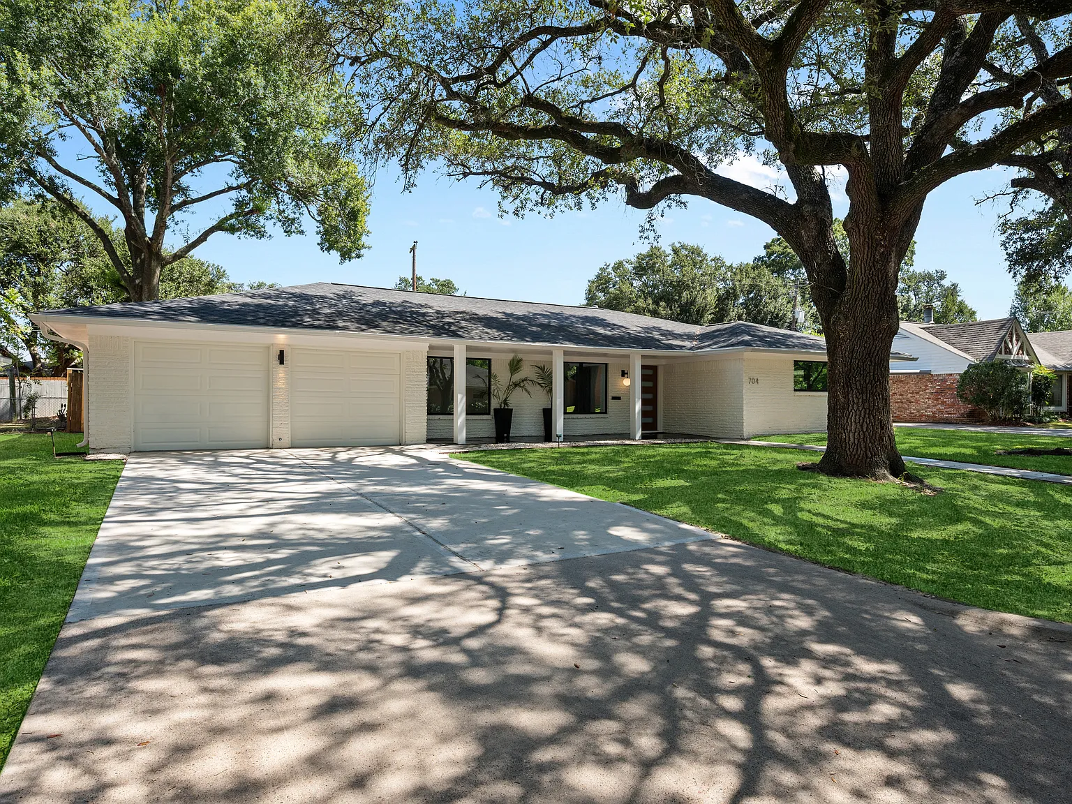 3 bed, 2000 sqft, $2,900 — Photo 3