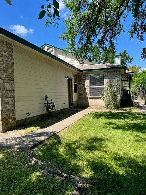 Howellwood Way, Austin — Photo 2