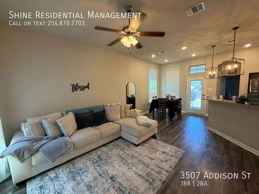 Located in Yowell Ranch, conveniently located near Chaparral H.S., and a smooth commute toward Fo... — Photo 4