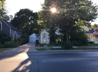212 S Garfield Ave, Traverse City, MI 49686