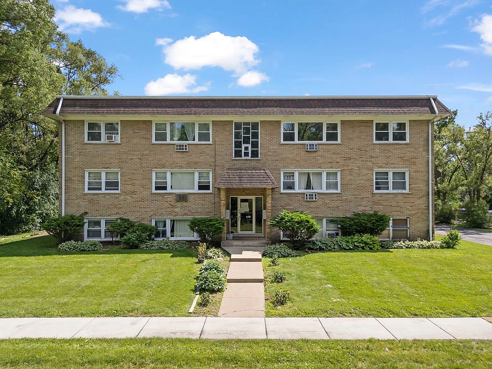 1st image of 255 E Oak St APT 12