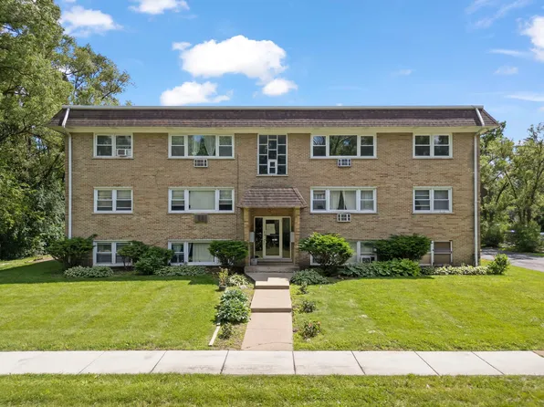 255 E Oak St APT 12, Addison, IL 60101