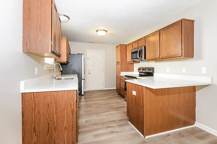 904 Flying Sun Dr — Photo 8
