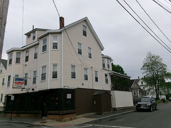 2nd image of 38 Adams St