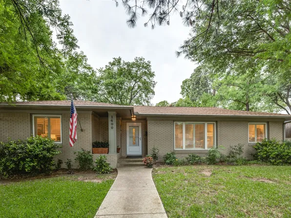 1400 W Tucker Blvd, Arlington, TX 76013