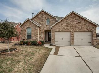 696 Harper Dr, Fate, TX 75087