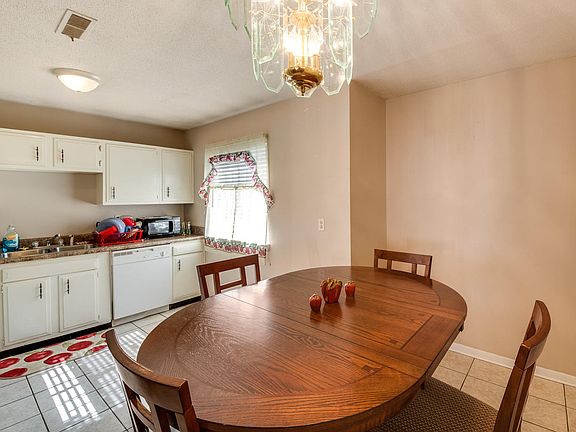 5th image of 3951-3953 Arbor Ln