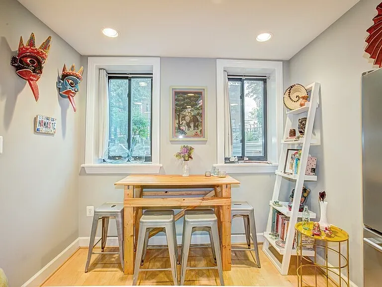 6 Rhode Island Ave NW #3 — Photo 4