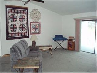 4th image of 3909 N Tamarisk Ave