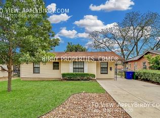 106 Johnathan Ave, San Antonio, TX 78223