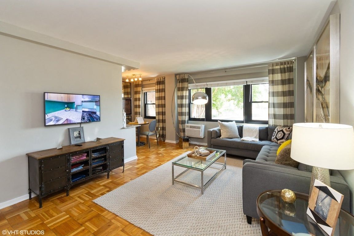 One bedroom model living area