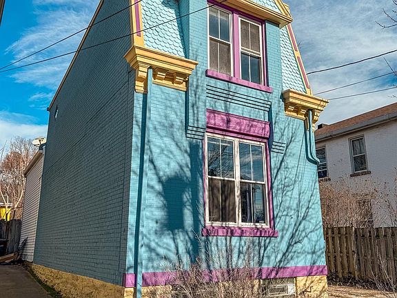 2nd image of 1436 Chase Ave