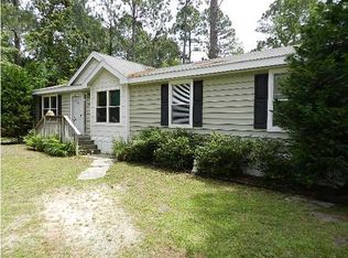 9029 Larker Woods Rd, Navarre, FL 32566