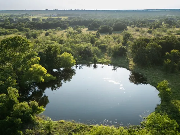 1320 Tidwell Rd, Lipan, TX 76462