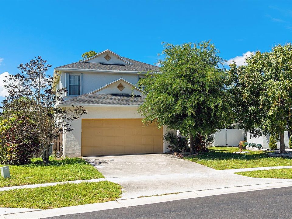1st image of 6140 Azalea Cir