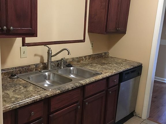 4th image of 5716 Los Gatos Dr Unit 2