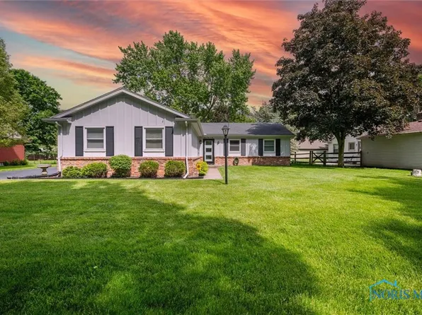 2305 Winterset Dr, Toledo, OH 43614