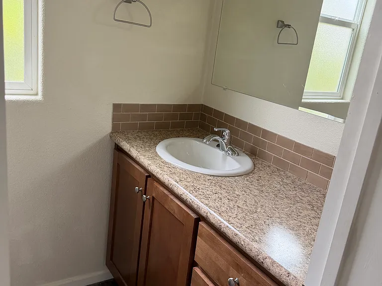 296 N Hope Ave #51 — Photo 11